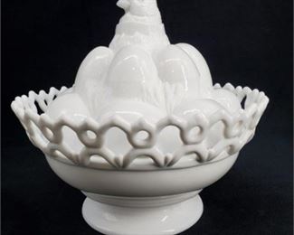 Lot 120
Atterbury Glass Dancing Sailor Lace Edge Milk Glass Candy Dish w/ Eggs/Chick Lid