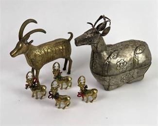 Lot 092
Decorative Brass and Tin Deer Figurine Lot