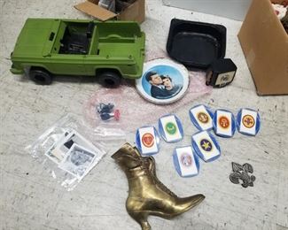 Old brass women shoe $8, 1970s jeep to truck $7, contact me for other prices