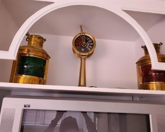 2 real side lights for a ship