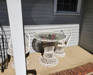 front porch wicker set