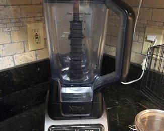 Fancy Culinary Blender/Food Processor -- I capitalized all that out of reverence