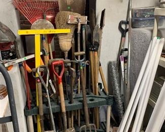 Garden tools, yard tools