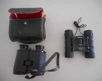 2 Sets of Binoculars, One Vintage https://ctbids.com/#!/description/share/341673