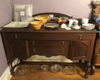 Mahogany buffet