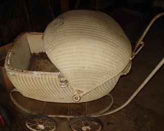1930s baby carriage