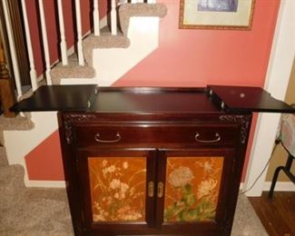 Universal server 35 inches by 38