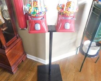 Double Gumball machine/Peanut machine with peanut toppers