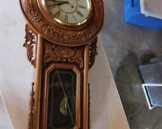 Regulator Oak wall clock