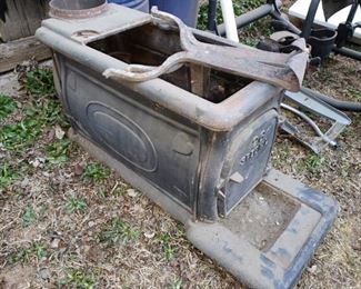 Vintage Cast Iron Stove...Put it together or use for parts. 