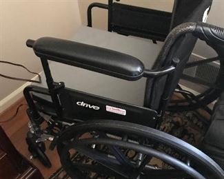 Drive wheelchair