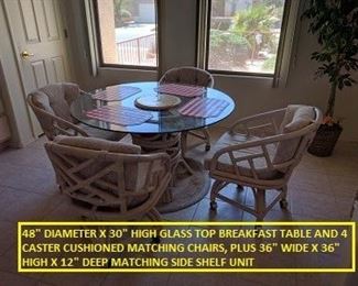 CIRCULAR GLASS BFST TABLE SET