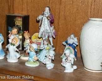 COLLECTIBLE FIGURINES