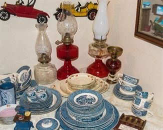 Tables of Vintage  Ceramics and Glassware