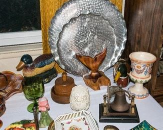 Tables of Glassware / Ceramics