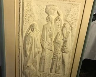 molded and signed tres mujeres novela