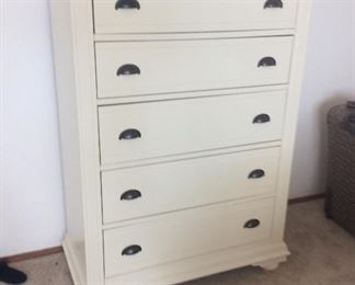 Upright 5 drawer dresser. All drawers are clean, fresh smelling, and slide easily