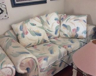 Floral love seat