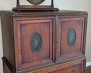 Walnut Chest Of Drawers With Mirror