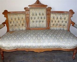 Walnut Victorian Parlor Love Seat