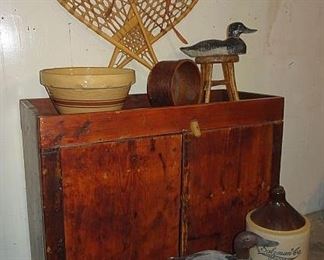 Country Plank Door Dry Sink, Snow Shoes, Country Primitives, Stoneware