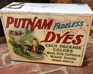 Putnam Dyes Advertising Store Case