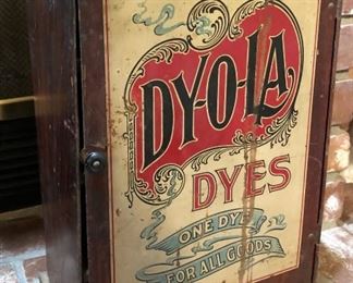 Dy-O-La Dyes Advertising Store Case