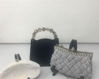 Sweetline and Vanessa of New York https://ctbids.com/#!/description/share/342875