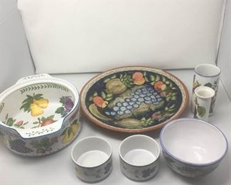 Ceramic Ware Signed https://ctbids.com/#!/description/share/342881