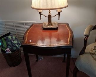 Square leather top side table. Very nice brass lamp