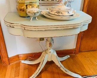 Gorgeous Antique Game Table $185