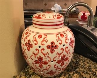 Ceramic vase