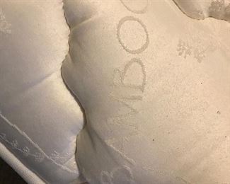 Bamboo pillow top mattress