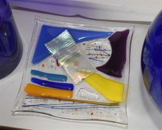 Art Glass Plate / Dish