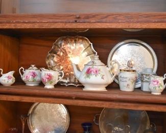 Roses Tea Pot / Tea Set