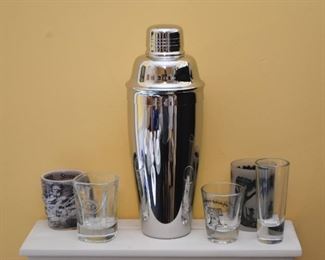 Cocktail Shaker, Shot Glasses