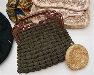 Handbags & Coin Purses