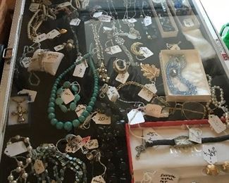 vintage jewelry