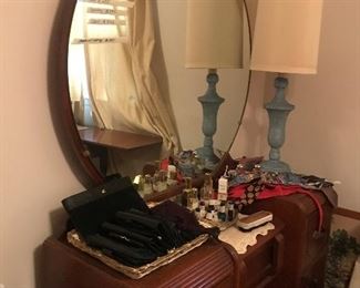 waterfall dressing table 
