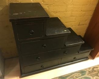 $40.00 Distressed black painted wood steps with 5 drawers 