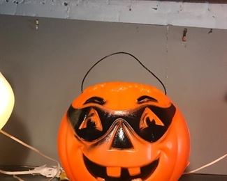 $25.00 Halloween plastic pumpkin  9” tall  