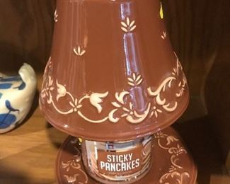 $8.00 Yankee Candle lamp with new sticky pancakes candle  