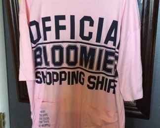 $6.00  Official Bloomies Shopping shirt.  XL.  New.  