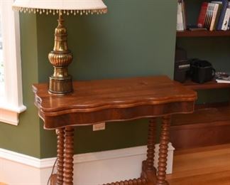 turned leg game table