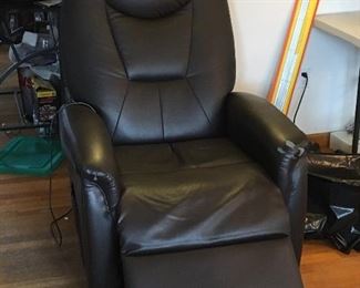 Reclining leather & chair lift chair