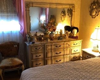 French provincial bedroom set queen