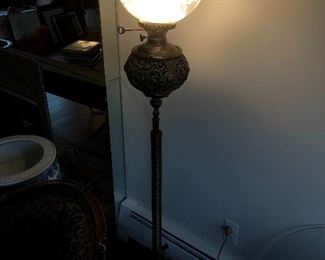 Victorian banquet lamp 