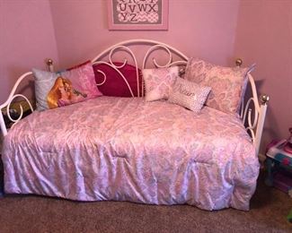 Lil princess guest bedroom furniture