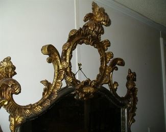 mirror detail