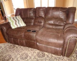 reclinine loveseat